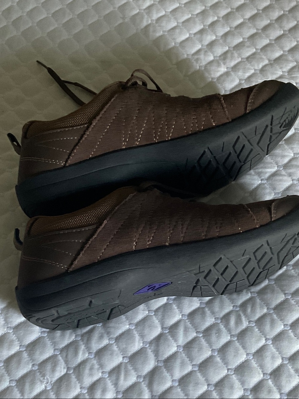 Easy Spirit Brown Women's Sneakers - Picture 7 of 7